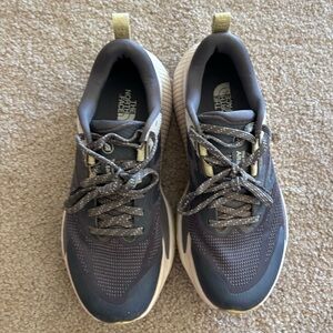 The North Face Women's Altamesa 500 Shoes Size 8.5